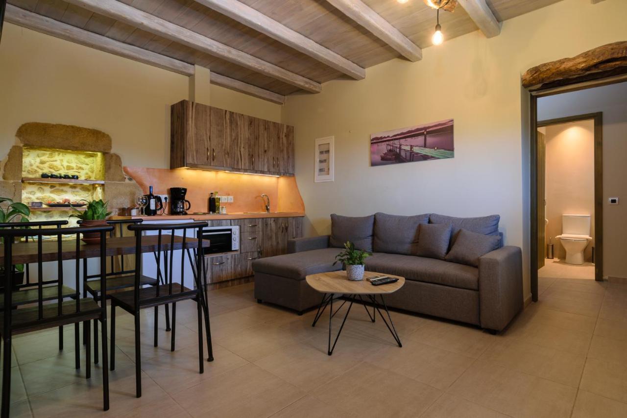 Nopigia Effrosini Traditional Home מראה חיצוני תמונה