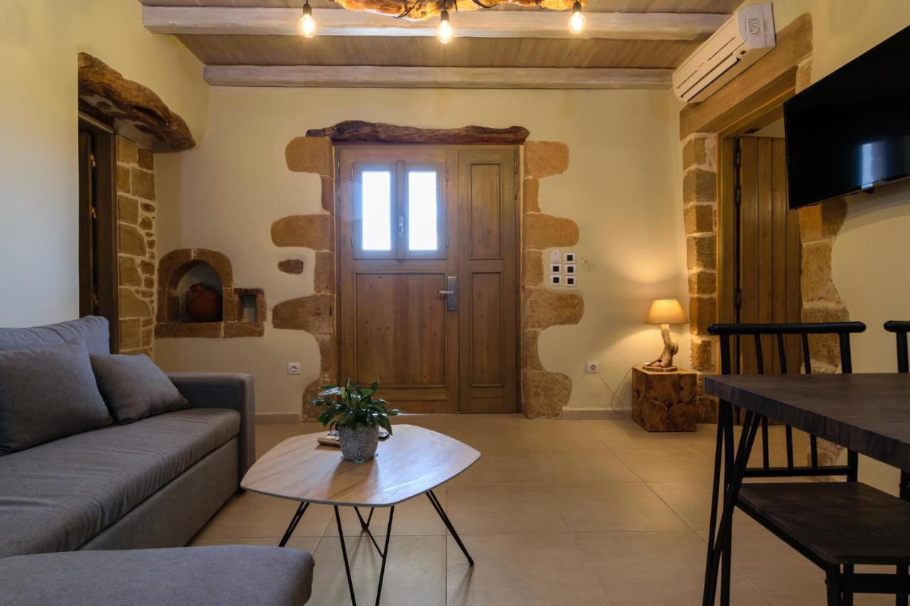 Nopigia Effrosini Traditional Home מראה חיצוני תמונה